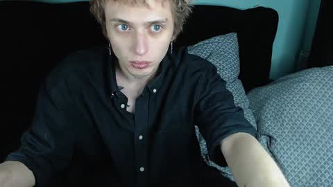 Ian skinny Slawa online show from 01/03/25, 02:43