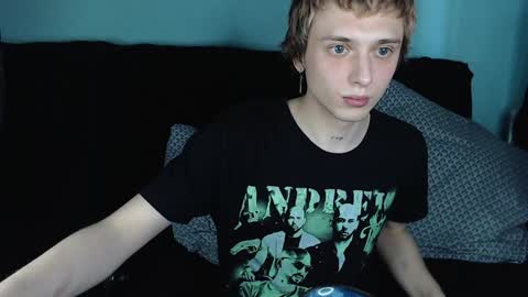 Ian skinny Slawa online show from 01/09/25, 05:44