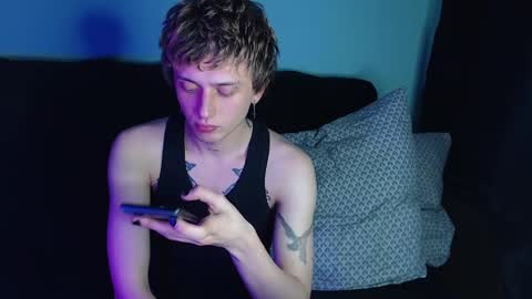 Ian skinny Slawa online show from 02/20/25, 01:36