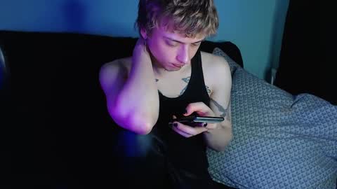 Ian skinny Slawa online show from 02/24/25, 09:41