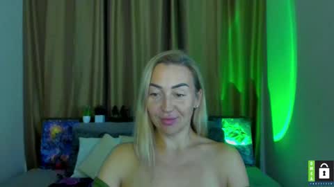 Jully online show from 10/25/25, 05:30