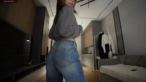 Aya online show from 05/17/26, 02:24