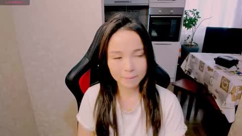 Aya Moon online show from 11/10/25, 06:45