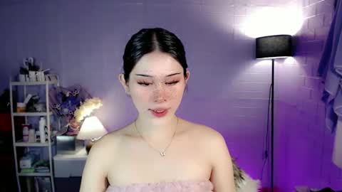Snapshot of ayahoshilovesyou chatting on 04/05/26, 02:42 AYAHOSHILOVESYOU online show from 04/05/26, 02:42