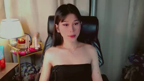 Snapshot of ayahoshilovesyou chatting on 05/18/26, 07:09 AYAHOSHILOVESYOU online show from 05/18/26, 07:09