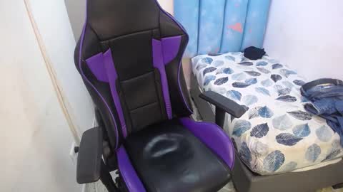 AYALA online show from 10/21/25, 11:16