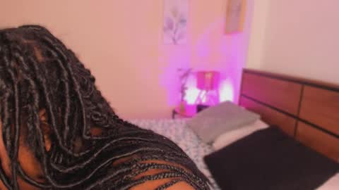 ayana online show from 09/17/25, 11:56