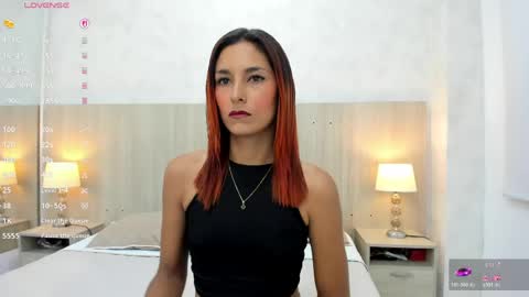 Snapshot of ayana_mercier chatting on 04/18/26, 11:36 Ayana Mercier online show from 04/18/26, 11:36