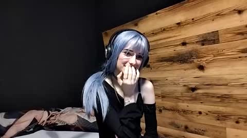 Eva online show from 09/25/25, 04:11