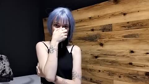 Eva online show from 09/27/25, 02:33