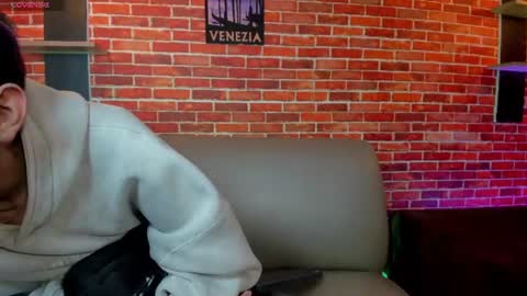 Ayano Aishi online show from 08/06/26, 04:03