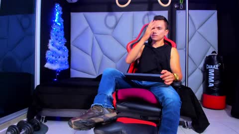 Ayden Miller online show from 12/15/24, 05:56