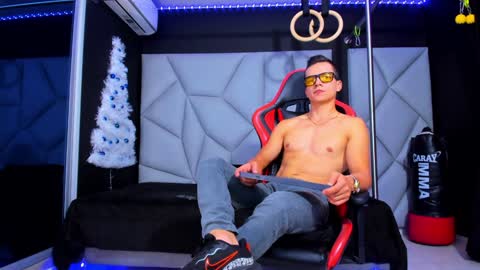 Ayden Miller online show from 12/16/24, 07:48