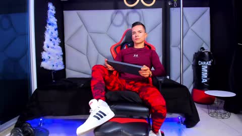 Ayden Miller online show from 12/22/24, 05:12