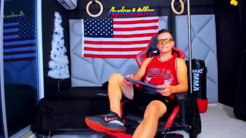 Ayden Miller online show from 12/30/24, 03:47