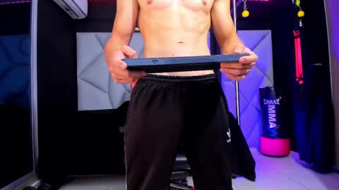 Ayden Miller online show from 02/19/25, 01:28