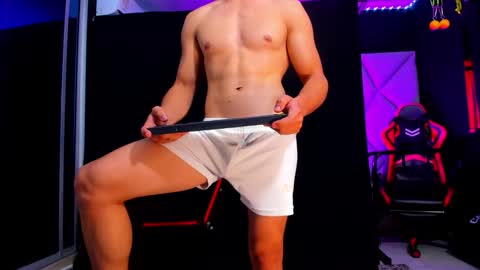 Ayden Miller online show from 10/30/25, 02:02