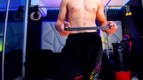 Ayden Miller online show from 12/03/25, 01:31