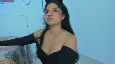 Snapshot of ayheleen_sexygirl3 chatting on 01/23/25, 11:58 Mariana online show from 01/23/25, 11:58