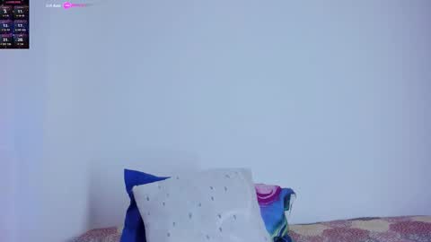 Snapshot of ayheleen_sexygirl3 chatting on 10/27/25, 07:07 Mariana online show from 10/27/25, 07:07