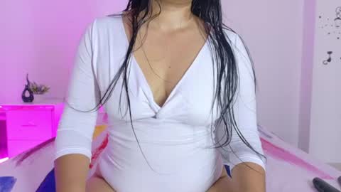 Mariana online show from 06/19/26, 08:12