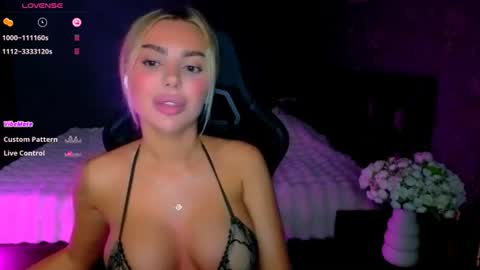  Ayla Demir  online show from 07/03/26, 08:15