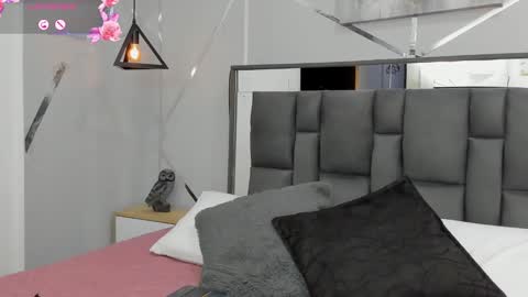 Ayla online show from 01/26/25, 01:41