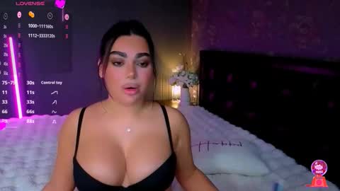 Ayla online show from 10/24/25, 07:49