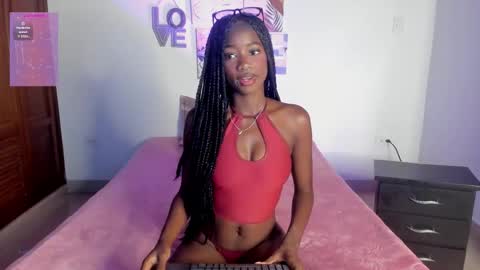 Snapshot of aylah_beckham chatting on 03/18/26, 11:24 aylah_beckham online show from 03/18/26, 11:24