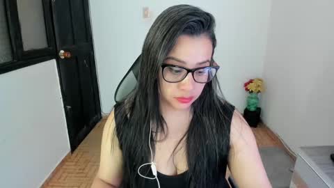 SandyMODELINDEPENDIENT online show from 03/04/25, 07:41
