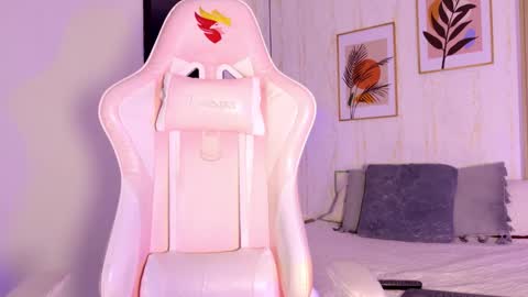 Ayleen online show from 09/16/25, 12:17