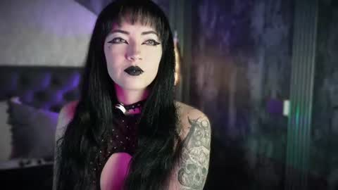 Aylen online show from 06/16/26, 07:05