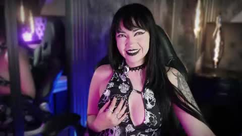 Aylen online show from 06/18/26, 06:45
