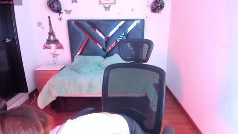 Aylin online show from 01/31/25, 09:37