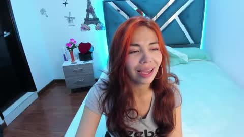 Aylin online show from 09/17/25, 01:24