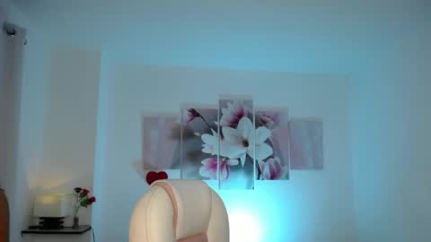 aylin_ross_ online show from 05/11/26, 03:23