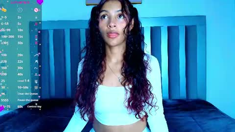 aylin_valerie online show from 07/25/26, 07:33