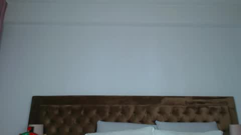 Aylin online show from 10/09/25, 01:58