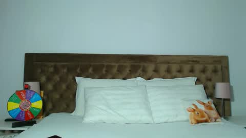 Snapshot of aylinhoney chatting on 11/01/25, 02:57 Aylin online show from 11/01/25, 02:57