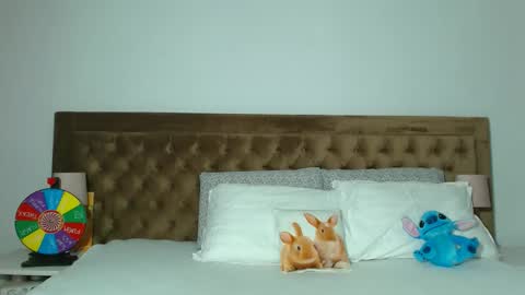 Snapshot of aylinhoney chatting on 11/02/25, 03:09 Aylin online show from 11/02/25, 03:09