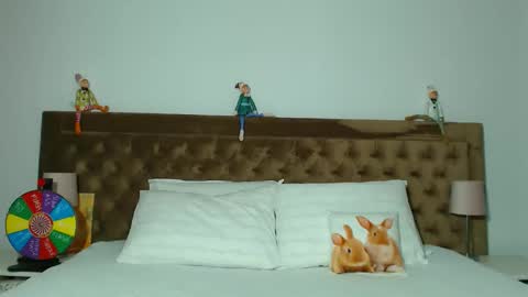 Snapshot of aylinhoney chatting on 11/21/25, 03:49 Aylin online show from 11/21/25, 03:49