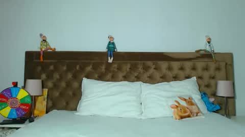 Snapshot of aylinhoney chatting on 12/01/25, 03:33 Aylin online show from 12/01/25, 03:33