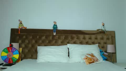 Snapshot of aylinhoney chatting on 12/03/25, 03:47 Aylin online show from 12/03/25, 03:47