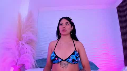 Snapshot of aylinlove_ chatting on 06/10/26, 12:26 aylinlove_ online show from 06/10/26, 12:26