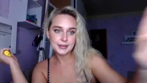 aylinn9999 online show from 07/18/26, 12:31