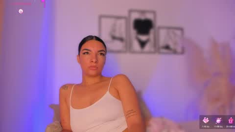 Snapshot of aylinz chatting on 04/14/26, 12:00 Alish online show from 04/14/26, 12:00