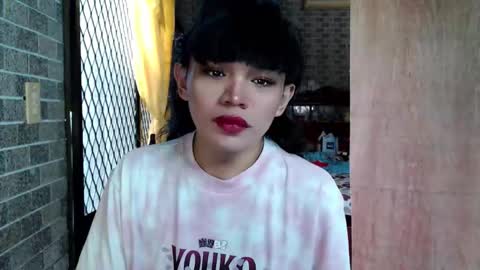 Snapshot of aymkyline chatting on 11/01/25, 01:18 aymkyline online show from 11/01/25, 01:18