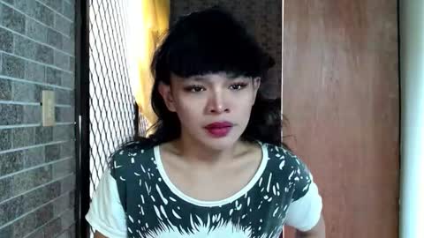 Snapshot of aymkyline chatting on 11/18/25, 01:22 aymkyline online show from 11/18/25, 01:22