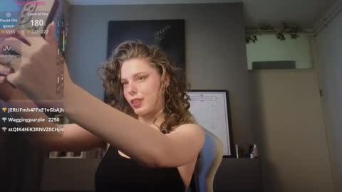 Snapshot of ayreenmoore chatting on 03/18/26, 03:04 Ayreen Moore online show from 03/18/26, 03:04