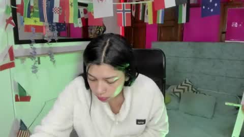 Aysha online show from 06/18/26, 03:29